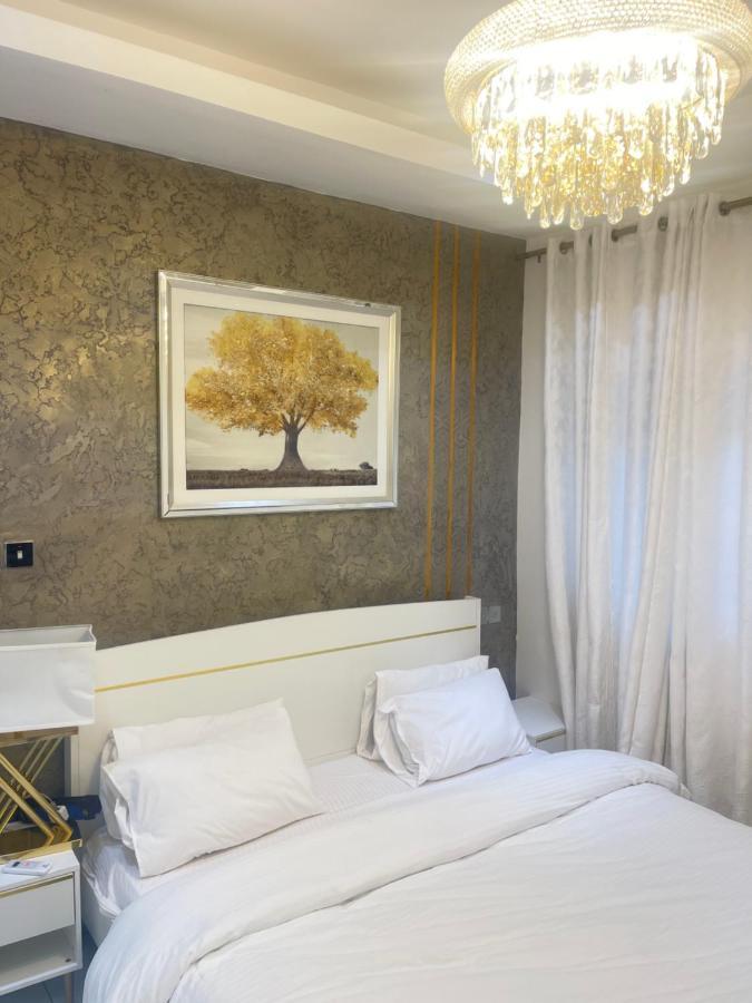 The Vittins Apartman Accra Kültér fotó