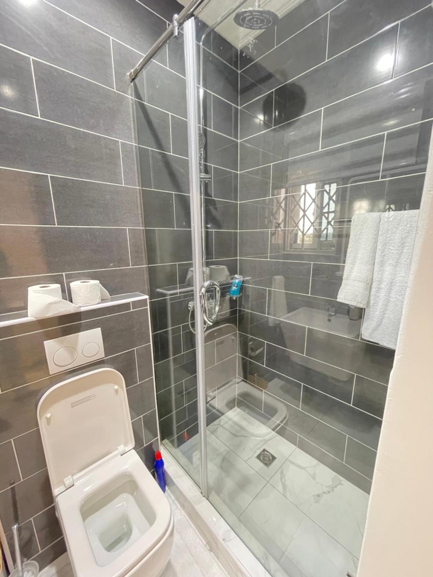 The Vittins Apartman Accra Kültér fotó