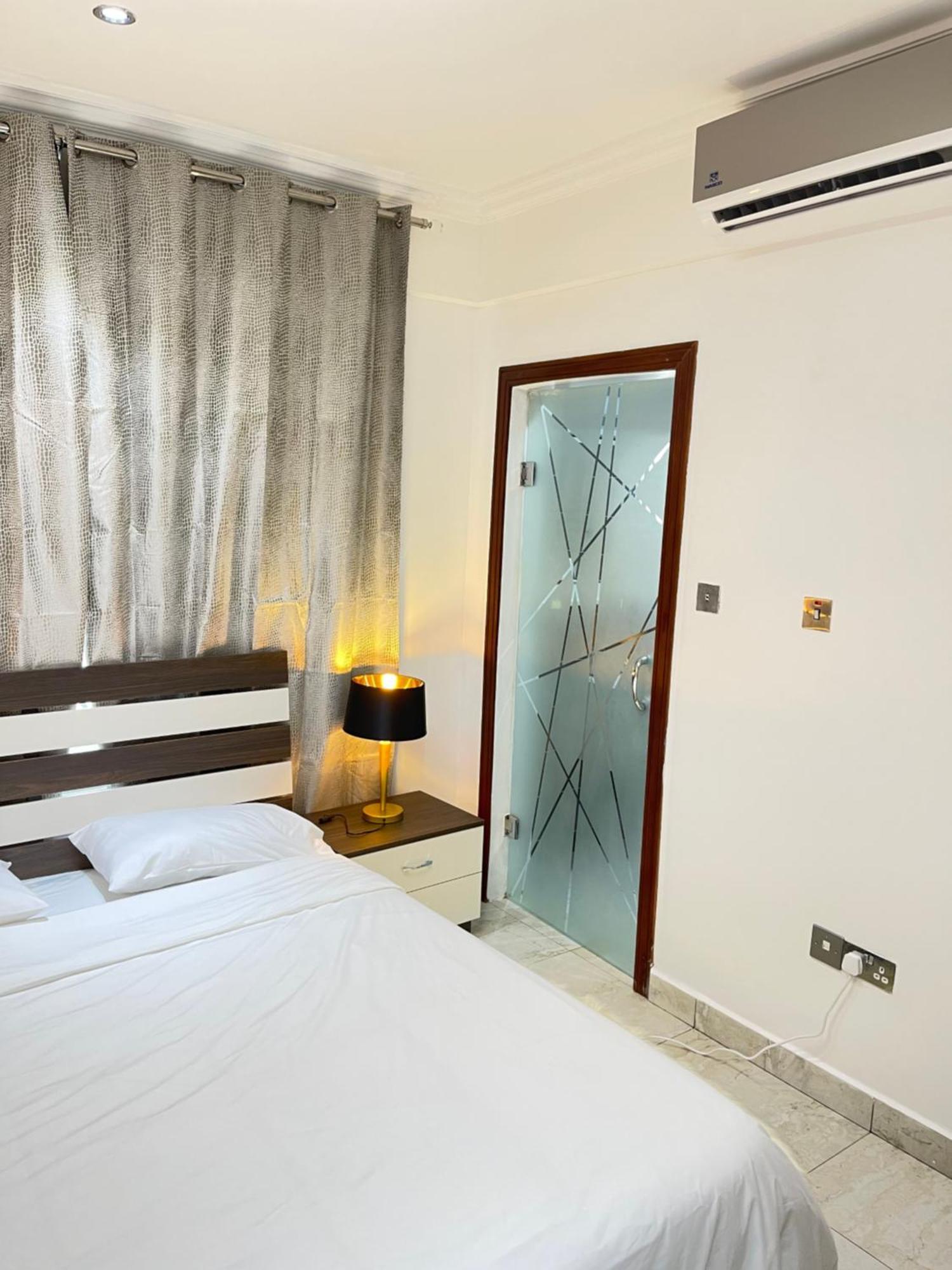 The Vittins Apartman Accra Kültér fotó
