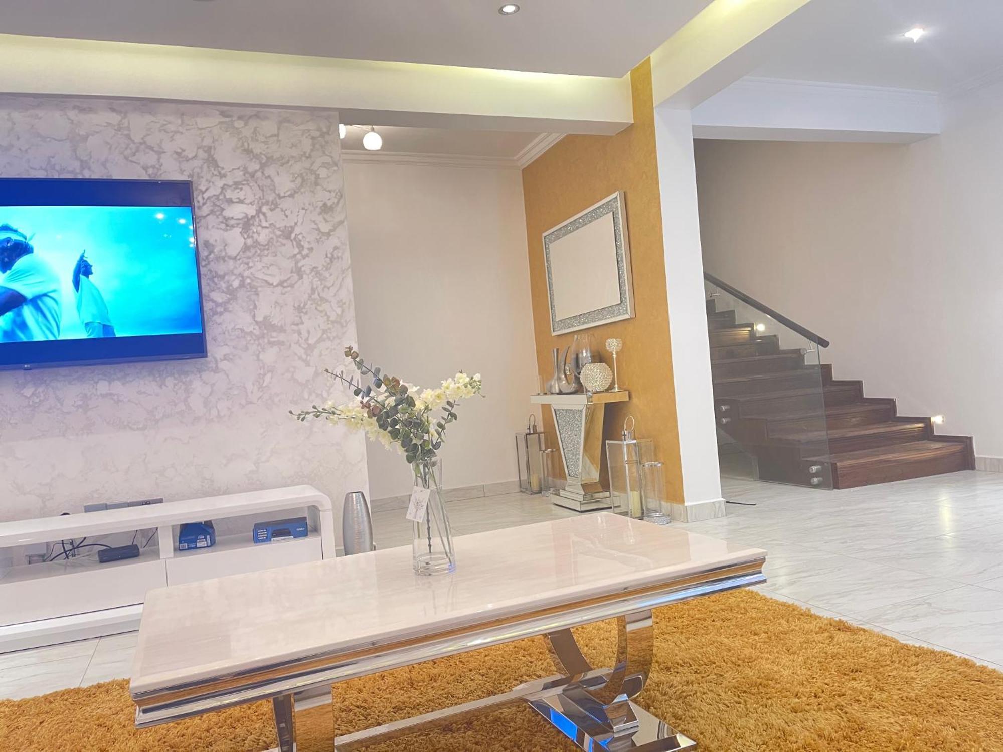 The Vittins Apartman Accra Kültér fotó