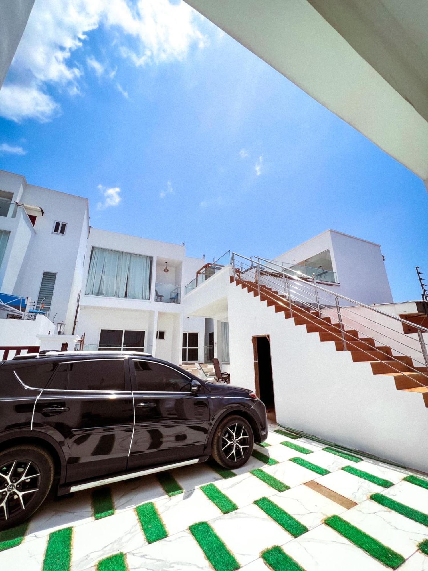 The Vittins Apartman Accra Kültér fotó